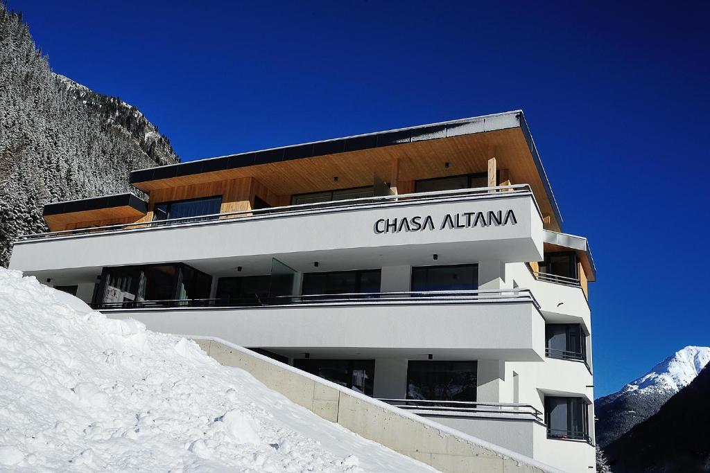 이스크글 Chasa Altana 아파트 외부 사진